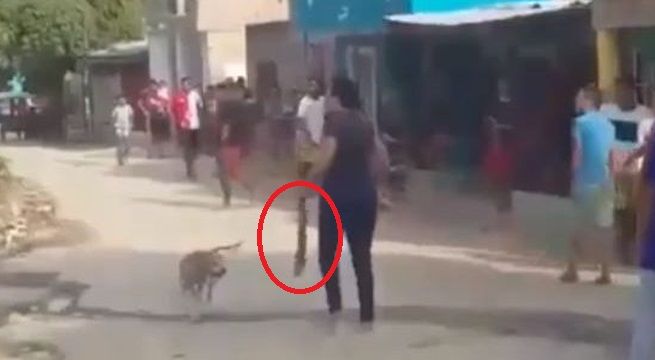 Vecinas se pelean con machete y piedras por la clave de wifi que compartían [Video]