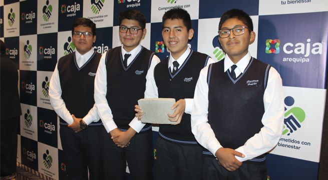 Caja Arequipa premia a cuatro escolares con un viaje a España