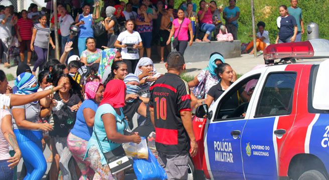 Al menos 15 reos muertos por motín en cárcel Brasil