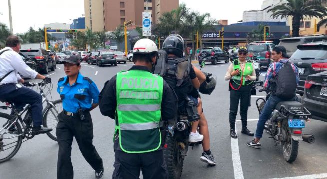 Informe Especial: ‘Raqueteros’ en motos continúan operando en Lima