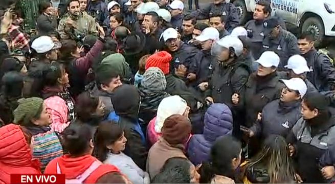 Ambulantes se oponen a desalojar el Jr. Hipólito Unanue