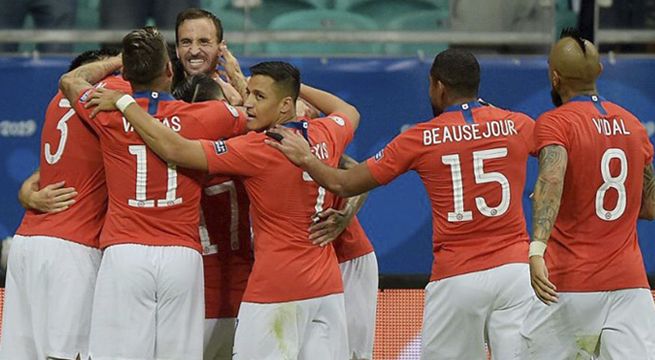 Chile venció 2-1 a Ecuador y clasificó a los cuartos de final de la Copa América [Video]