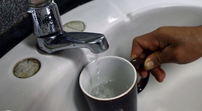 Servicio de agua empieza a restablecerse en Lima y Callao en forma progresiva