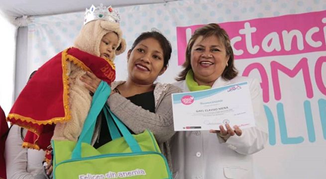 Ministra de Salud y Primera Dama premiaron a Bebés Mamoncitos 2019