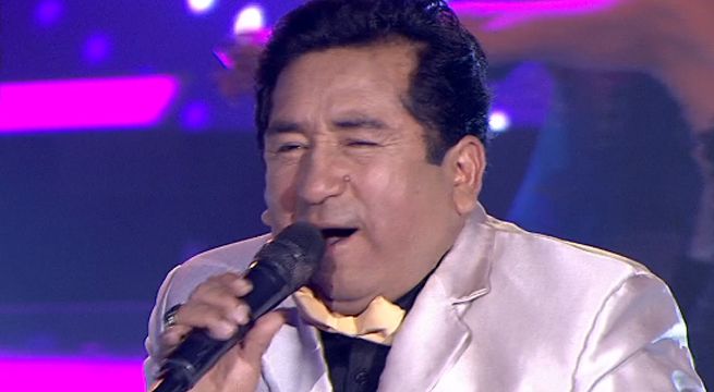 Imitador de Lucho Barrios trajo el bolero a 'Yo Soy' con 