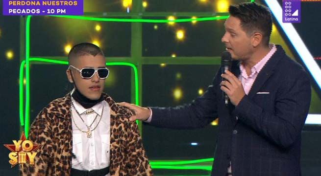 Imitador de Bad Bunny fue sacudido con las más fuertes críticas tras su primera gala