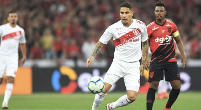 En Boca Juniors ofrecen contratar a Paolo Guerrero