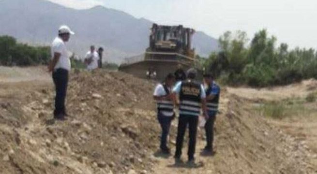 Joven muere aplastado por maquinaria que descolmataba río Casma