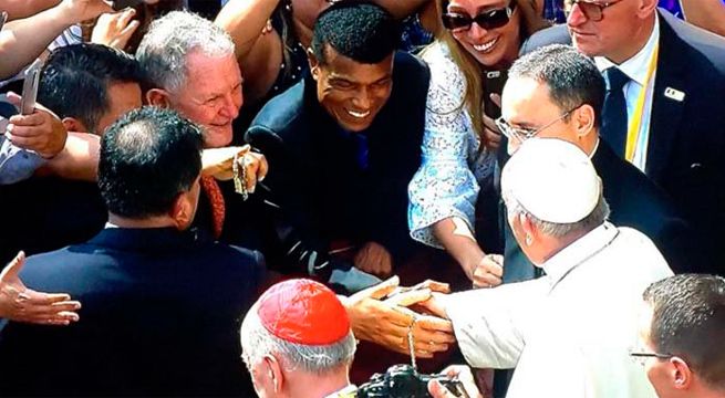 El encuentro entre el Papa Francisco y Teófilo 'El Nene' Cubillas