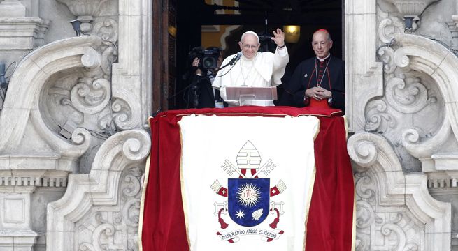 Francisco sobre Perú: ¿por qué cuando sale un presidente lo meten preso?