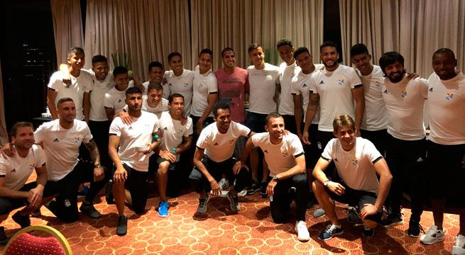 Abram y Da Silva visitan concentración de Sporting Cristal previo al choque con Lanús