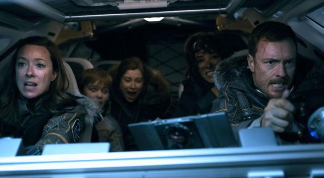 Netflix lanza el primer tráiler del remake de 'Perdidos en el espacio'