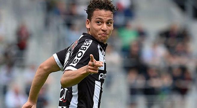 Cristian Benavente y el club de la Bundesliga que lo quiere fichar 