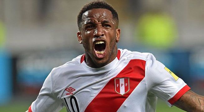 Jefferson Farfán llamó 'crack' a jugador de Universitario de Deportes 