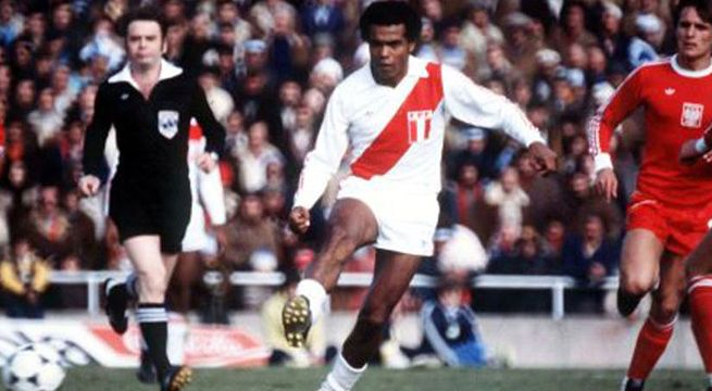 Tanto de Teófilo Cubillas vence al 'Gol del Siglo' de Maradona como el más bello de los mundiales