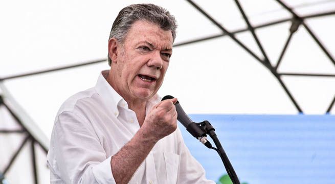 Cumbre de las Américas: Juan Manuel Santos se solidariza con familia de periodistas secuestrados