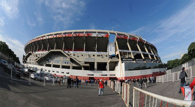 Hallan cadáver en el estadio de River Plate
