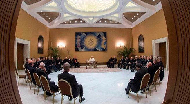 Chile: obispos del país pusieron su cargo a disposición tras escándalos de pederastia