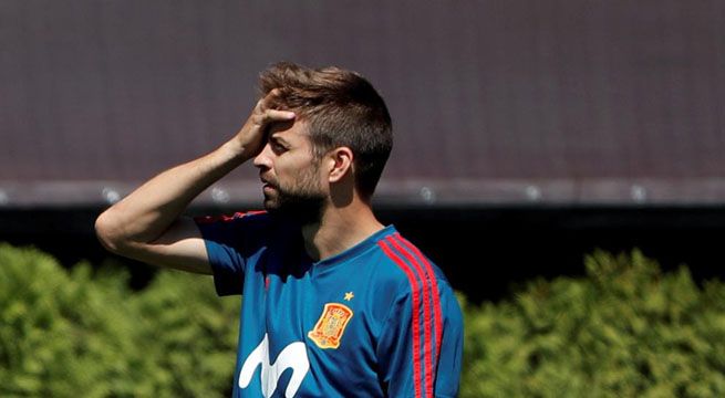 Rusia 2018: Gerard Piqué se retira del entrenamiento con molestias