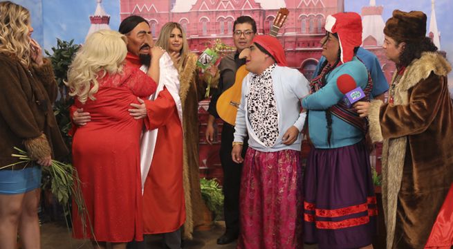 La Paisana Jacinta y el Hincha Israelita hacen de las suyas en la Plaza Roja de Moscú