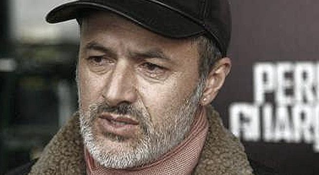 Desadaptado usuario de internet ofendió a hijo menor de Carlos Alcántara