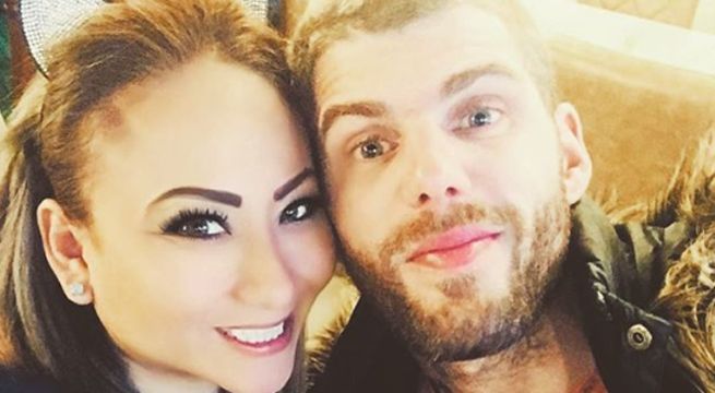 Greg Michel cambia los besos de Deysi Araujo por la 