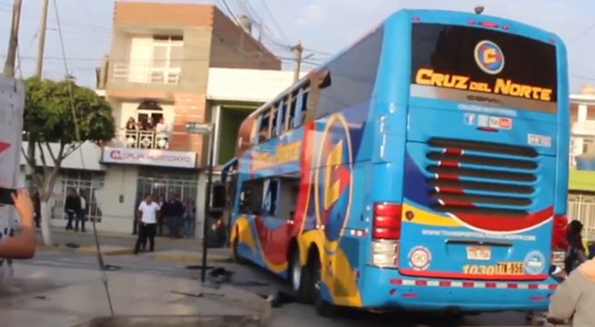 Chofer y pasajeros frustran asalto a bus interprovincial en Huarmey