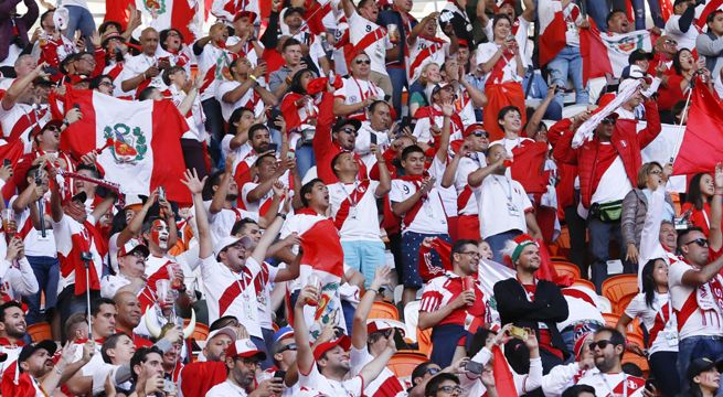 Hinchada peruana nominada al premio 'Mejor Afición 2018' de la FIFA