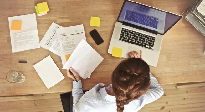 6 claves para estudiar y trabajar a la vez
