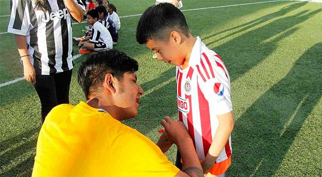 Mexicano se hizo pasar como jugador de la Juventus y engañó a todos sus compatriotas