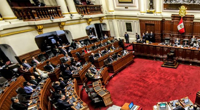 Congreso de la República:  no admite a debate moción de censura contra Mesa Directiva