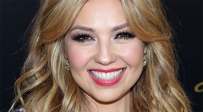 Detienen a Thalía por exceso de velocidad pero ella aprovecha para grabar otro viral