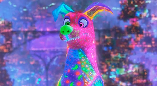 Mujer pinta a su perro como alebrije y se gana el repudio de todos