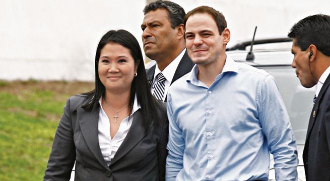 Terreno de Keiko Fujimori y Mark Vito Villanella fue transferido a socio de Joaquín Ramírez