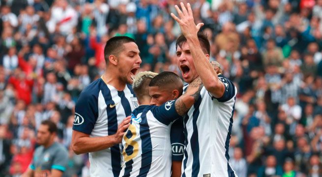 Alianza Lima presentó sus nueva camiseta para la temporada 2019