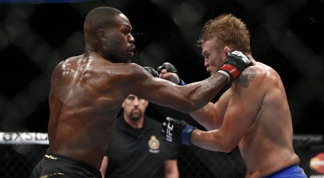 Jon Jones aplastó a Alexander Gustafsson para recuperar título del UFC (Video)