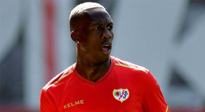 Luis Advíncula fue considerado en el equipo ideal de la fecha en la Liga Española