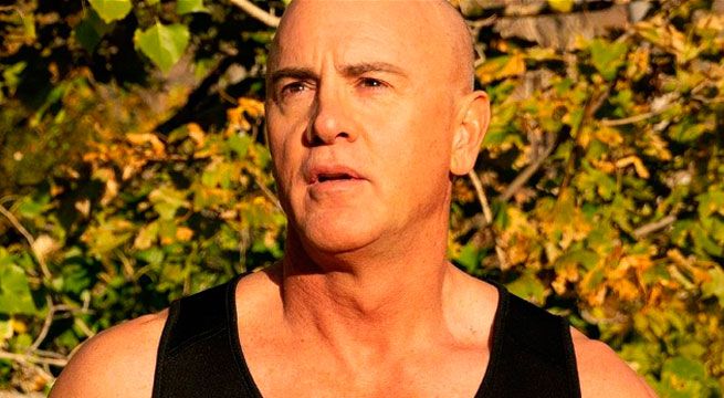 Terapeuta que aseguraba curar la homosexualidad se divorció y se declaró gay
