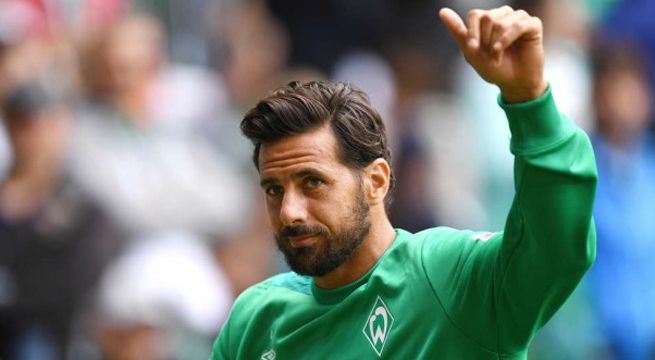 Conoce el nuevo récord que alcanzó Claudio Pizarro en Alemania