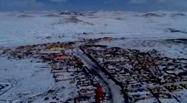 China: tormentas de nieve afectan el norte del país y mata a miles de animales