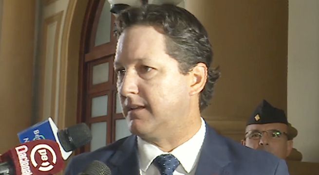 Daniel Salaverry sobre acoso a periodista: 