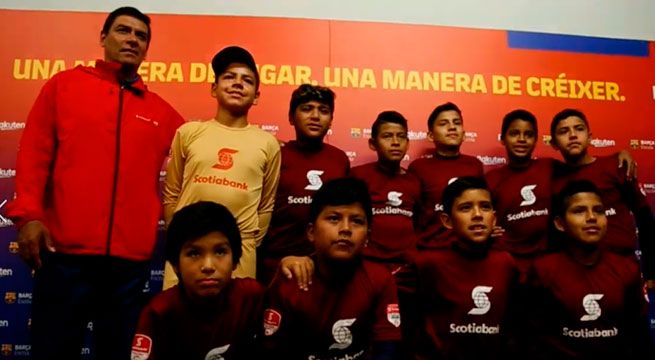 Niños arequipeños cumplieron el sueño de conocer el estadio del Barcelona