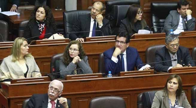 Tribunal Constitucional rechazó medida cautelar contra disolución del Congreso