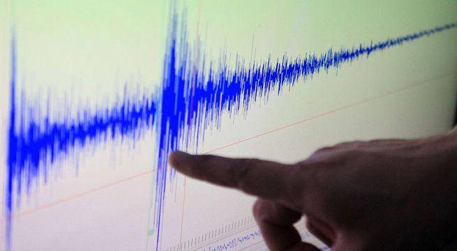 Fuerte temblor remeció Lima esta tarde