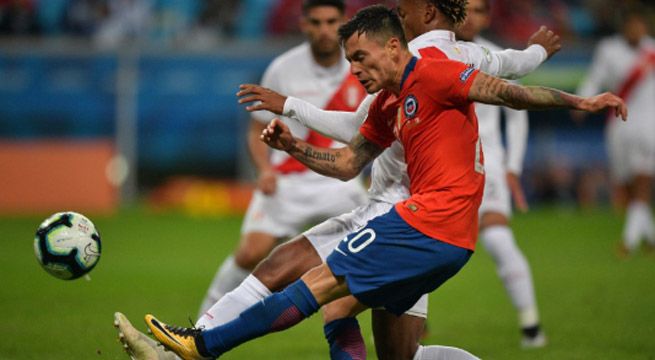 Aránguiz preocupado por la crisis en Chile y dijo esto sobre amistoso con Perú