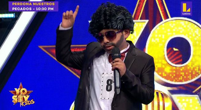 Imitador de Fito Páez cantó “Mariposa tecknicolor” y logró pasar a la siguiente etapa