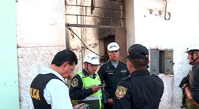 Abuelita y nieta fallecieron durante incendio de su vivienda en La Perla [VIDEO]