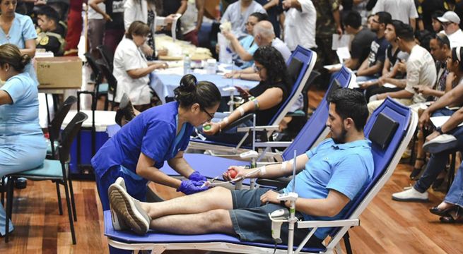 Incendio en Villa El Salvador: Gran afluencia de donantes de sangre en INSN de San Borja [Fotos]