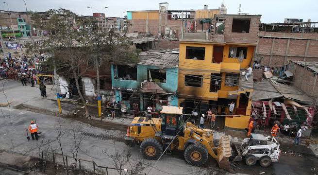 Villa El Salvador: Niño de siete años fallece y es décimo quinta víctima mortal del incendio