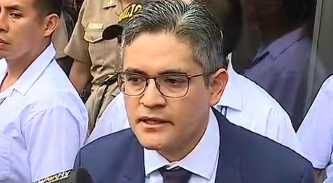 Fiscal José Domingo Pérez denunció que su esposa fue agredida por una 